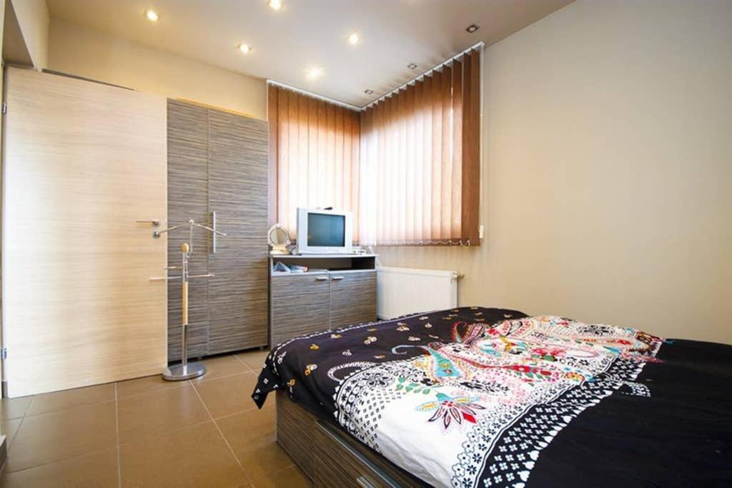Penthouse Larry Apartamento Bucareste Exterior foto